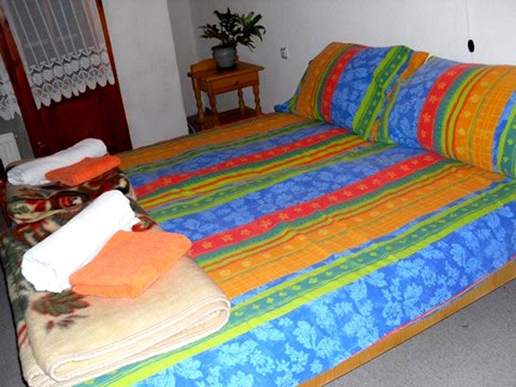 Veselata Guest House Dolna Banya Phòng bức ảnh